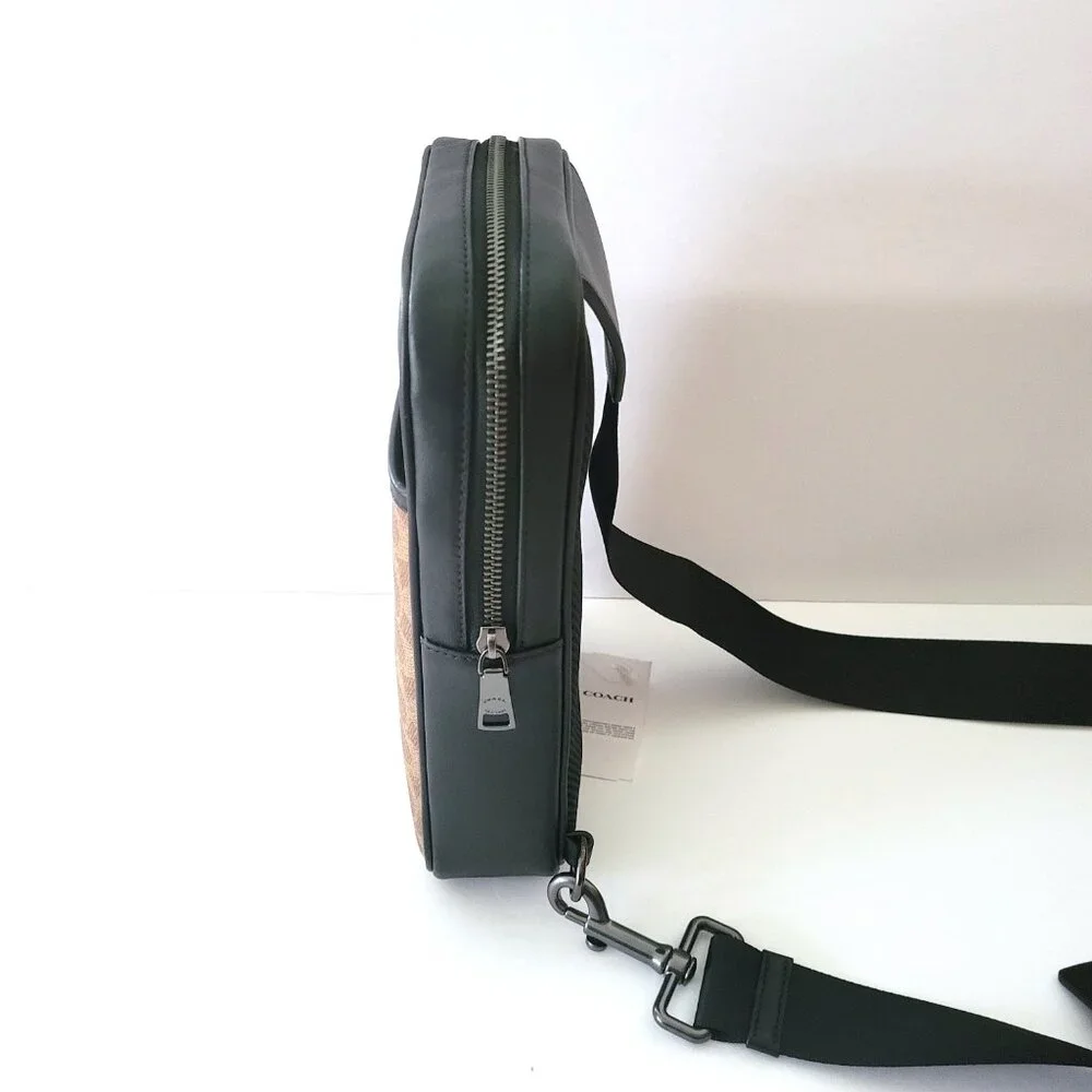 Coach CCQ51 Turner Pack Signature Leather Sling Bag Messenger Tan Black